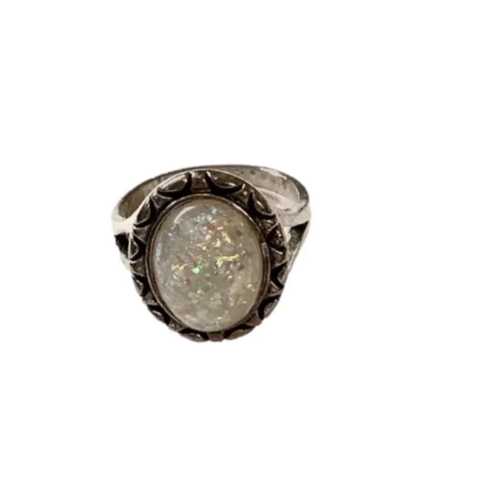 SILVER RING